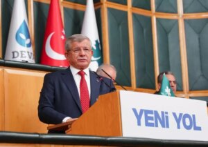 ahmet davutoglu kimse devletin temel ilkelerini goz ardi ederek ucuz kahramanliga kalkmasin M9WAAdGt.jpg