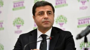akpli vekilden carpici demirtas cikisi surece faydasi olur 1V992BEX.jpg
