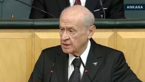 bahceli cami bizimse cemevi de bizimdir kAL5g3pU.jpg