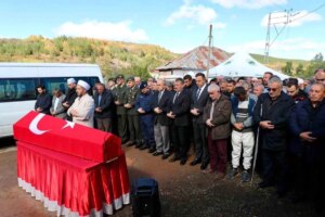 kibris gazisi cemal sahin son yolculuguna ugurlandi 7BqdV2tz.jpg